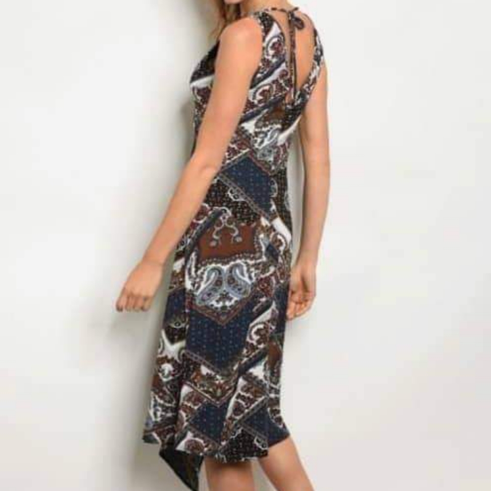 Dress - Picture 2 of 2